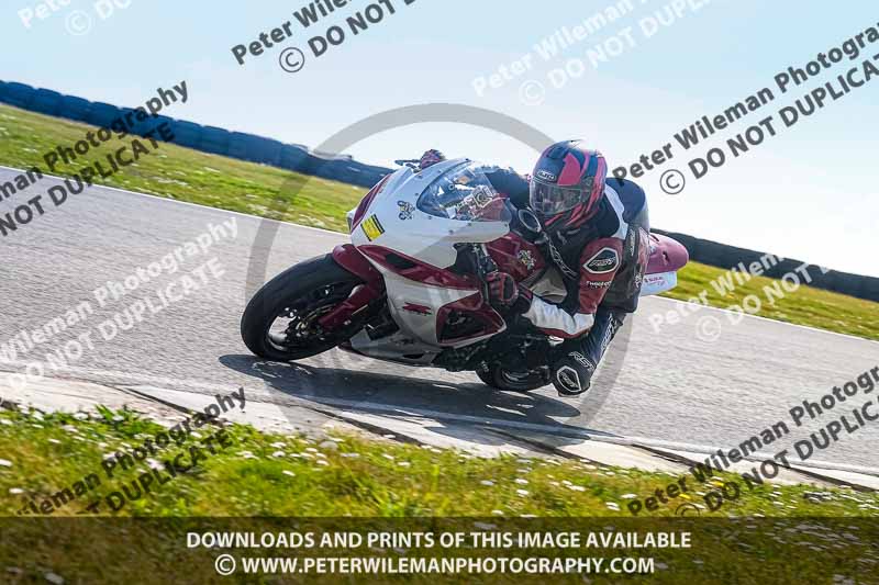 anglesey no limits trackday;anglesey photographs;anglesey trackday photographs;enduro digital images;event digital images;eventdigitalimages;no limits trackdays;peter wileman photography;racing digital images;trac mon;trackday digital images;trackday photos;ty croes